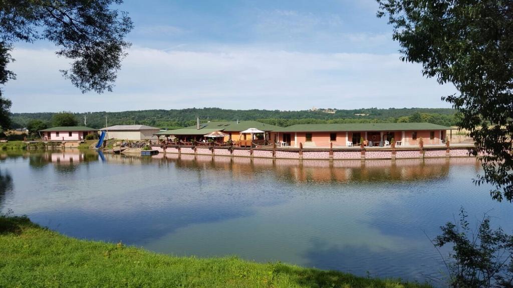 Appartamento Marine Závlahy Hrdejovice Esterno foto