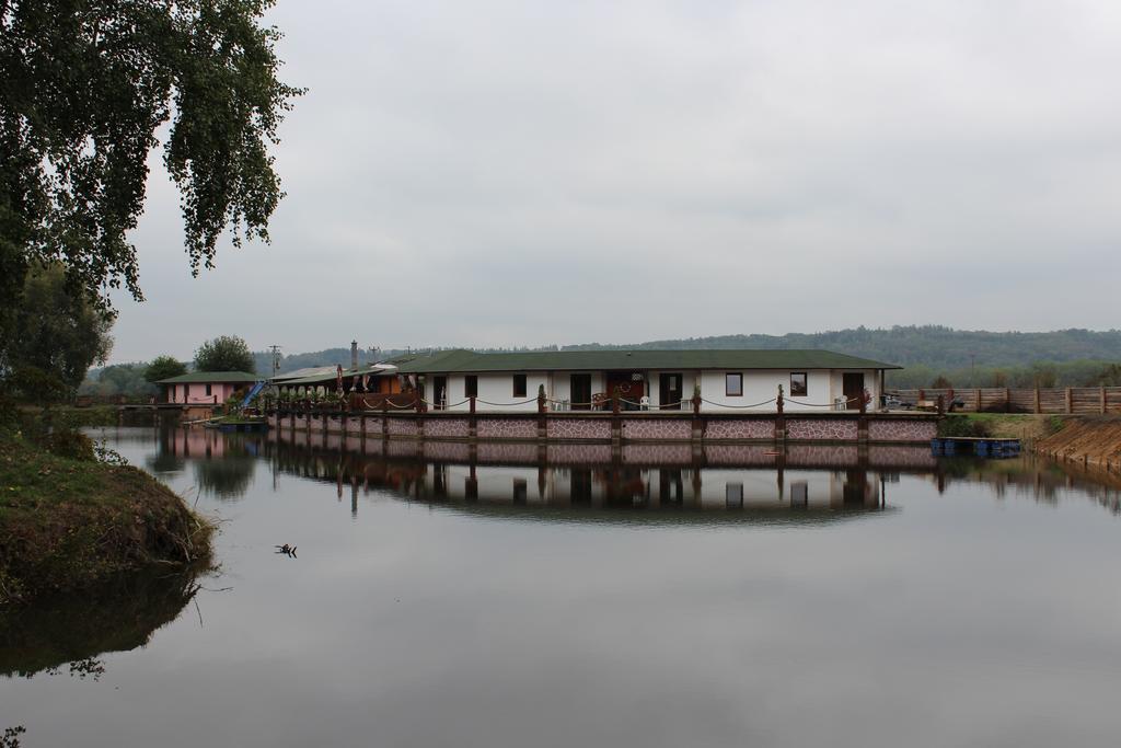 Appartamento Marine Závlahy Hrdejovice Esterno foto